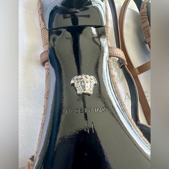 Versace Allover Logo Canvas Slingback Pumps In Brown Size 41 - Picture 9 of 13